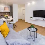 Fk Apartment Pakoštane