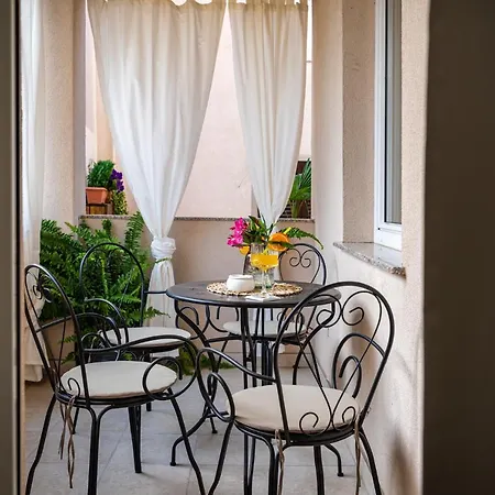 Fk Apartment *