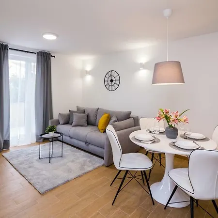 Apartman Fk *