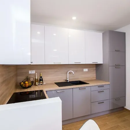 Apartment Fk Pakoštane