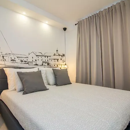Fk Apartment *
